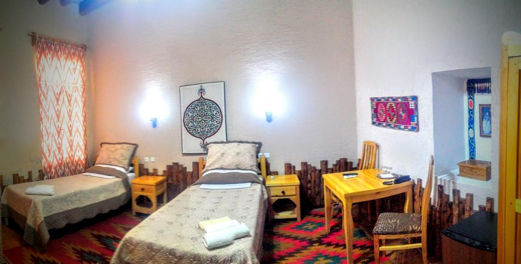 Qosha Darvoza Hotel Khiva ภายนอก รูปภาพ